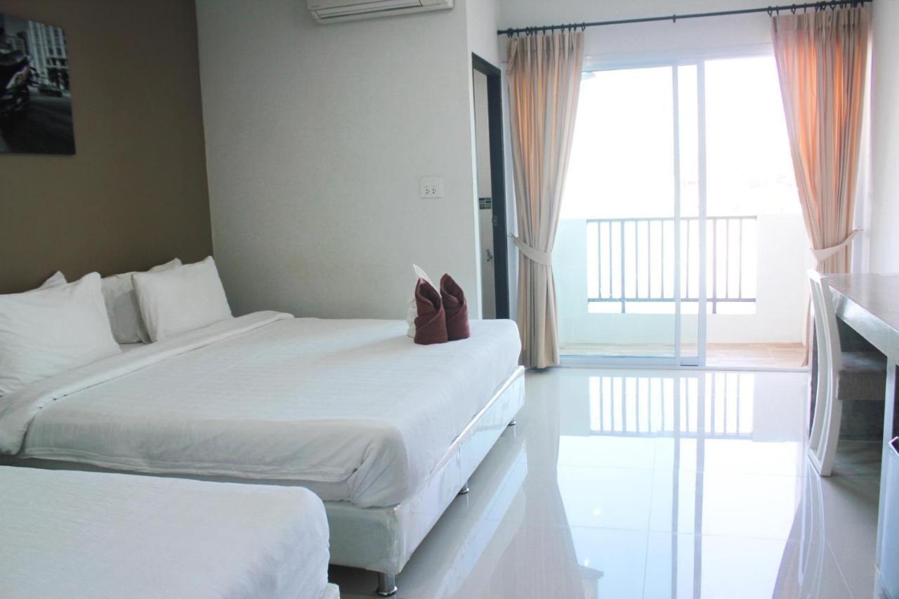 Plus Hotel Loei Luaran gambar