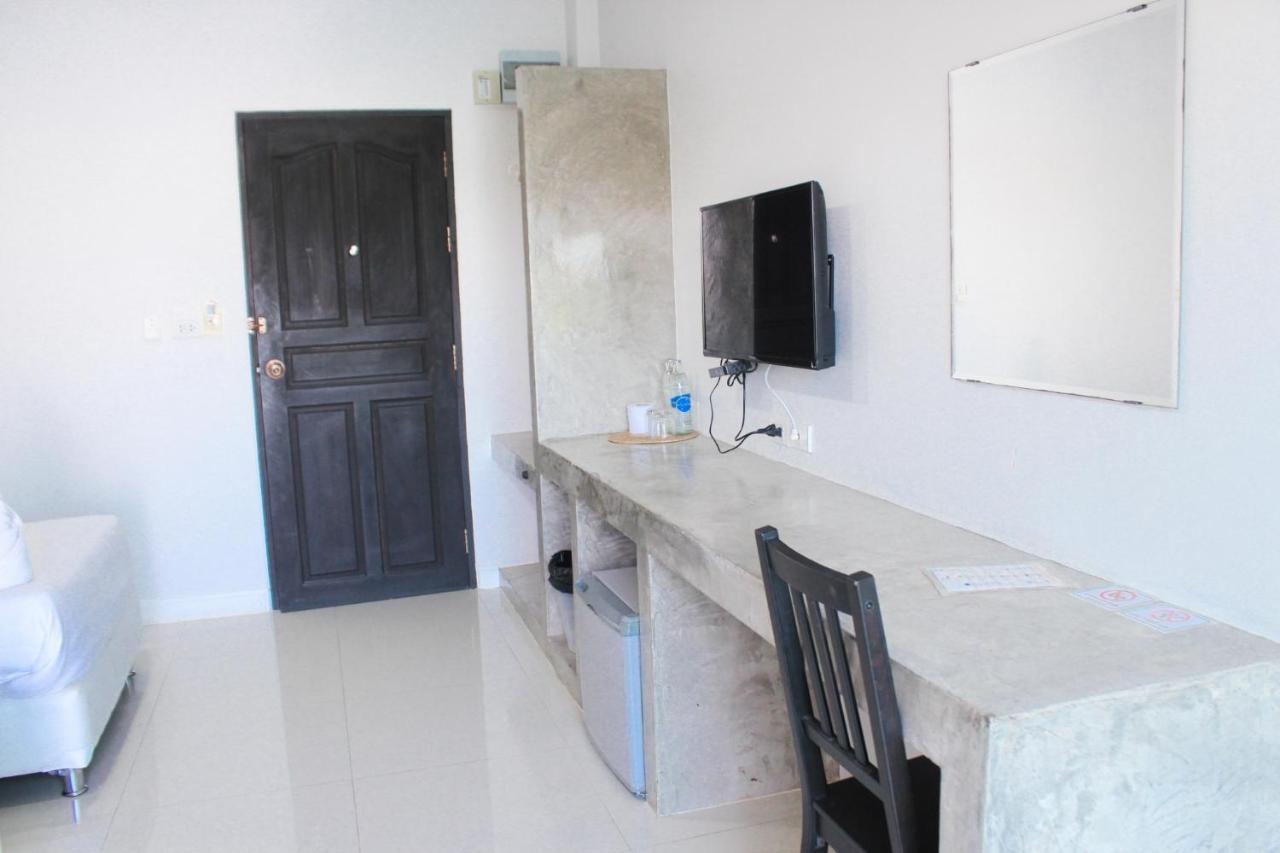 Plus Hotel Loei Luaran gambar
