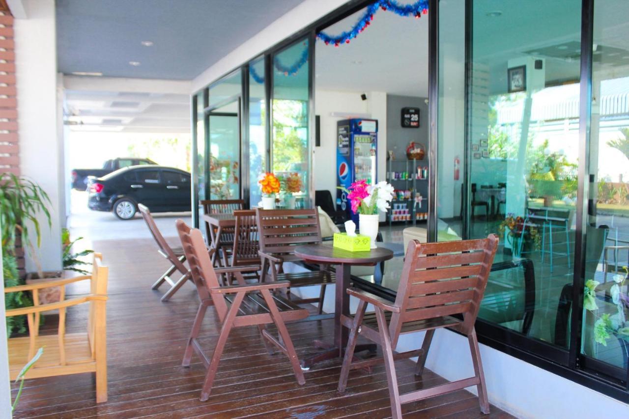 Plus Hotel Loei Luaran gambar