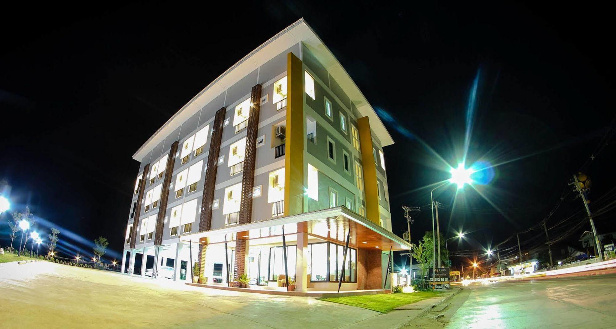 Plus Hotel Loei Luaran gambar